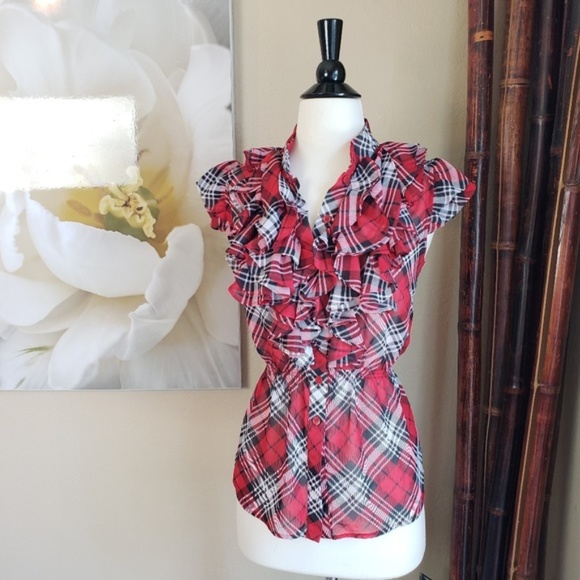 Romeo & Juliet Couture Tops - Romeo & Juliet Couture ~ Plaid Ruffle Blouse ~ L